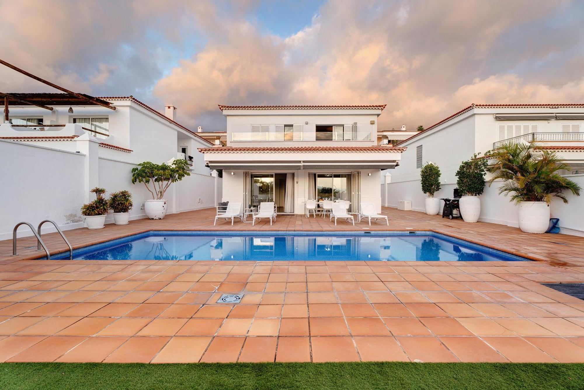 Espectacular Villa Aurora By Paramount Holidays Puerto de Santiago (Tenerife) Exterior foto