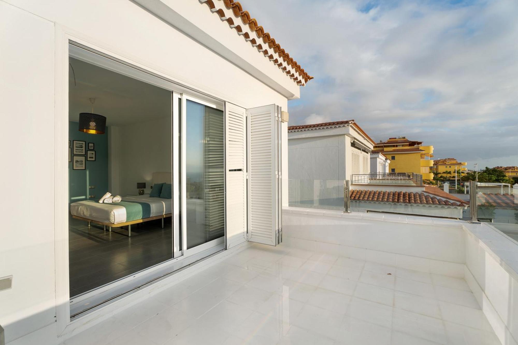 Espectacular Villa Aurora By Paramount Holidays Puerto de Santiago (Tenerife) Exterior foto