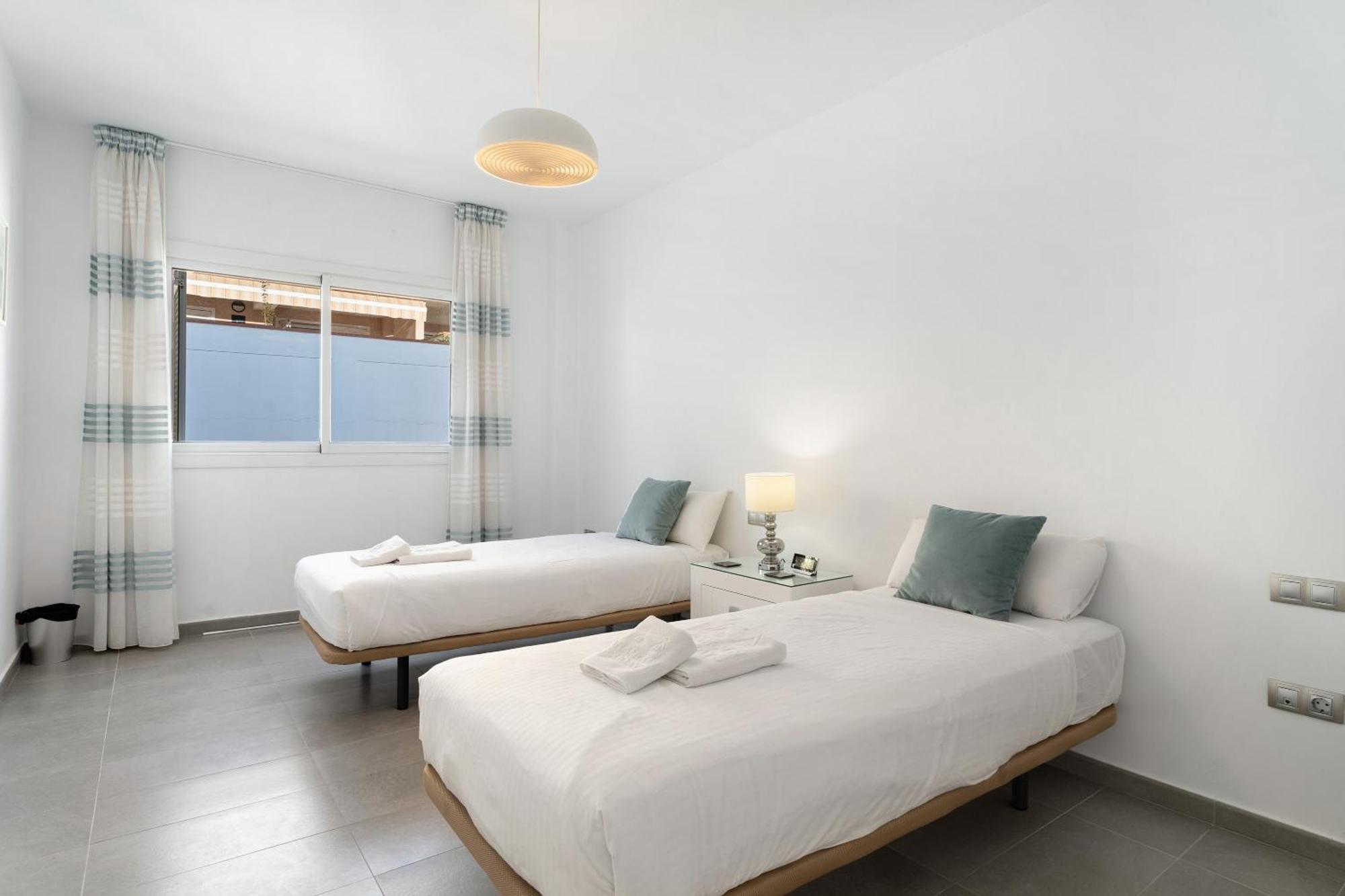 Espectacular Villa Aurora By Paramount Holidays Puerto de Santiago (Tenerife) Exterior foto